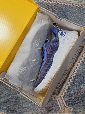 Under Armour Blue Multicolor Knit Athletic Sneaker